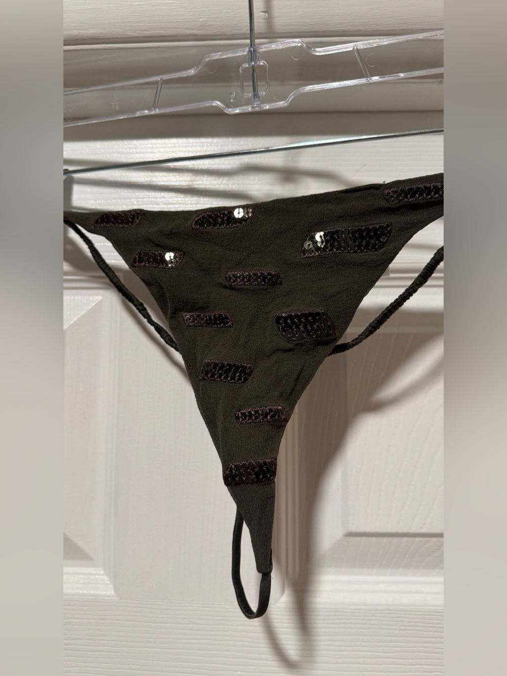 FLEUR DU MAL | PERFECT condition army green silk v-string + sequins size 3 (M)